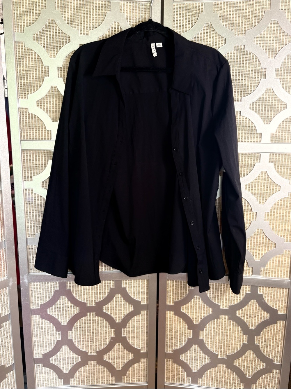 Elle Black Button-Front Women's Shirt